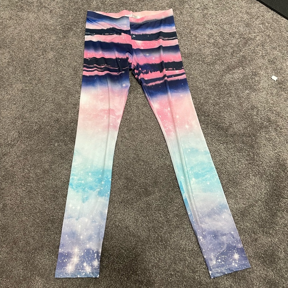 NWOT A’gaci lightweight leggings size medium